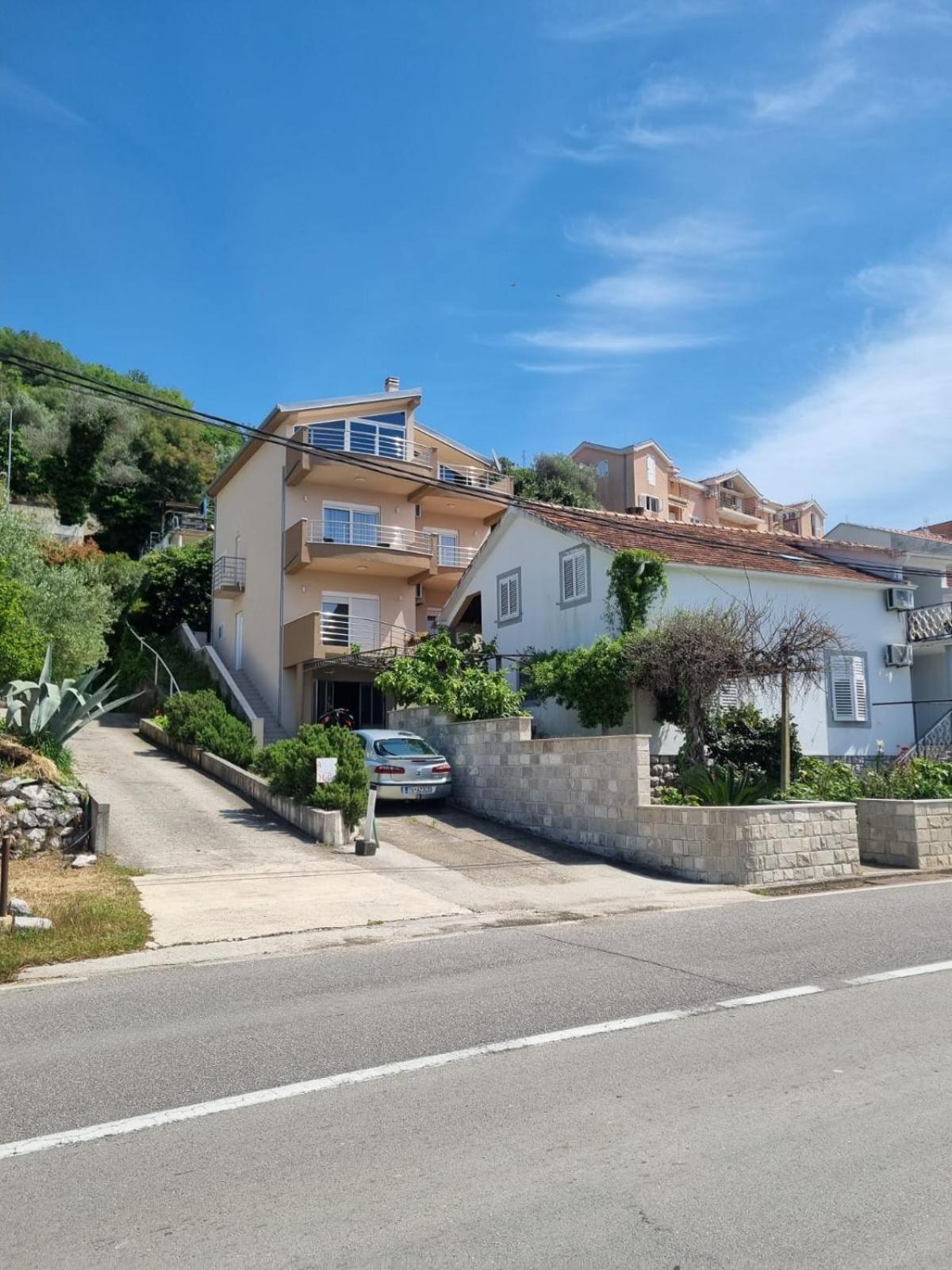 Matkovic Residence Tivat Exterior foto